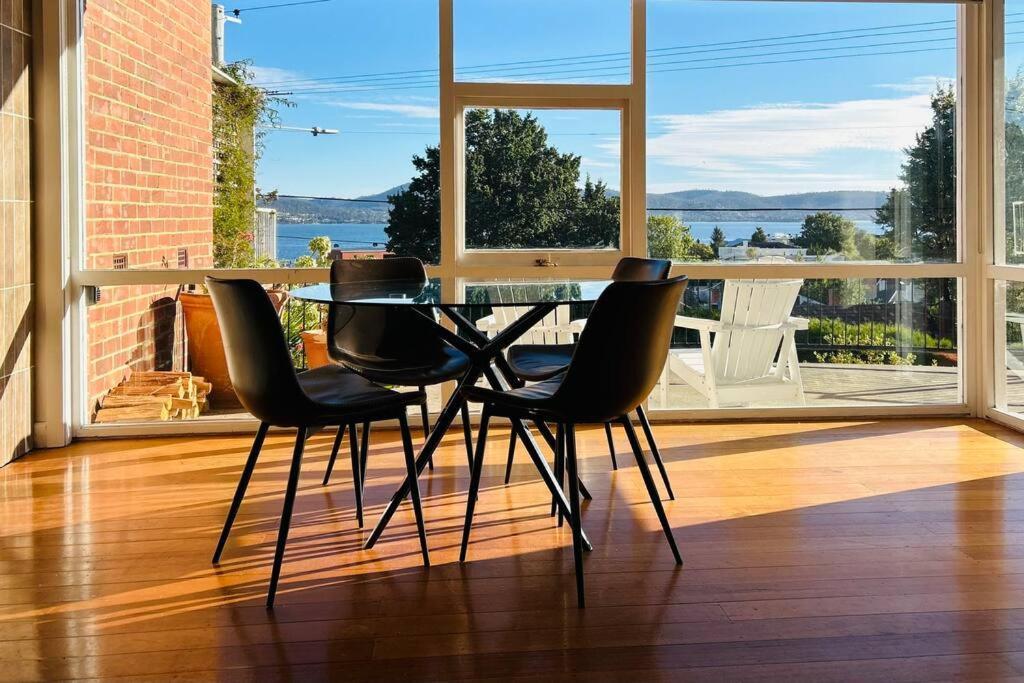 The Tassie - Luxury With Panoramic Water Views Villa Hobart Luaran gambar